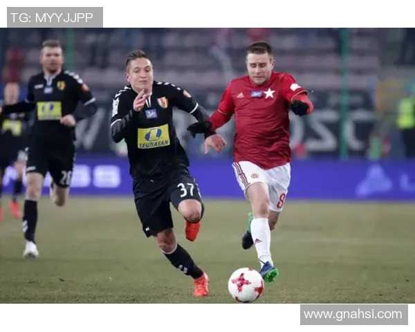 恒大与拜仁控球率对比分析揭示双方战术差异与比赛走势