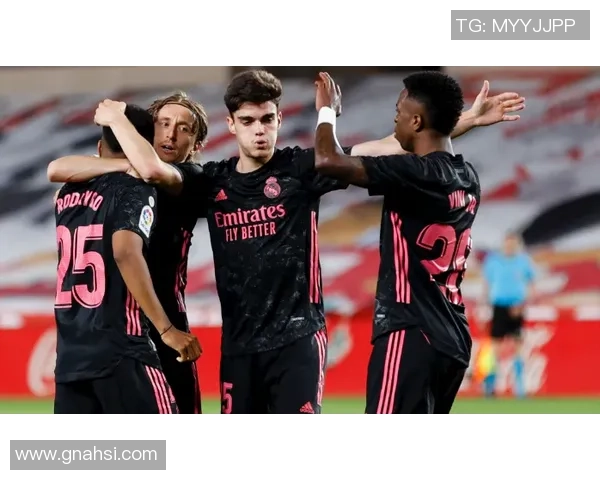 拉波尔特的传奇之路：从新星崛起到足球巨星的辉煌历程